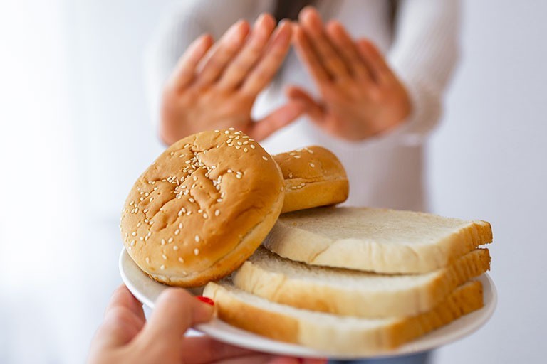 DIETA SENZA CARBOIDRATI: I RISCHI